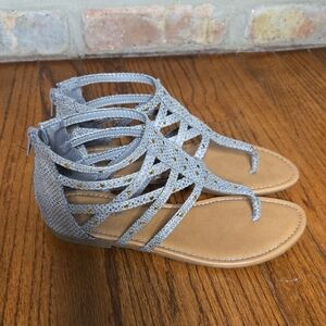 Seychelles Big Girl Size 4 Gray & Gold Back Zipper Strappy Gladiator Sandals